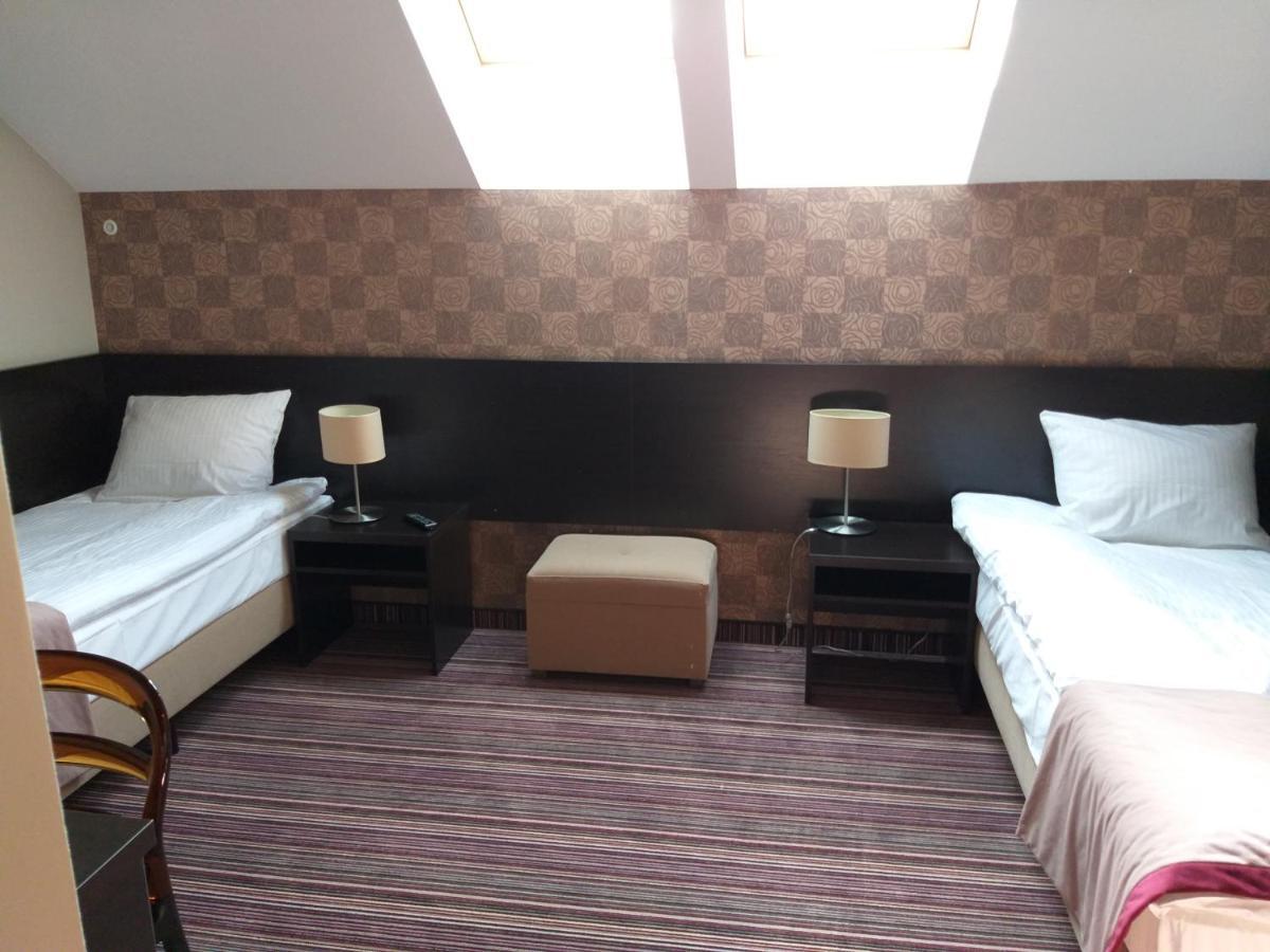 Hotel Weranda Lopuszno Jedle  Eksteriør billede