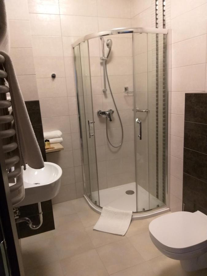 Hotel Weranda Lopuszno Jedle  Eksteriør billede